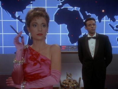 Star Trek: Deep Space Nine Screencaps "Our Man Bashir" (S4:E10)