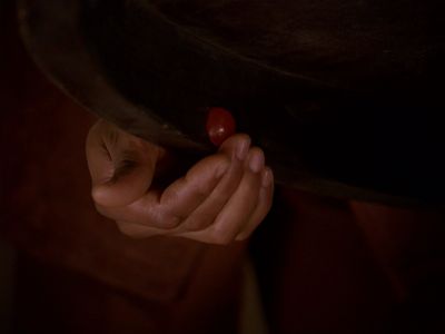 Star Trek: Deep Space Nine Screencaps "Our Man Bashir" (S4:E10)
