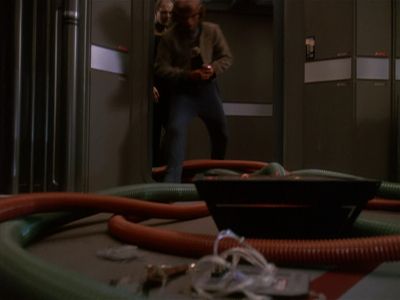 Star Trek: Deep Space Nine Screencaps "Our Man Bashir" (S4:E10)