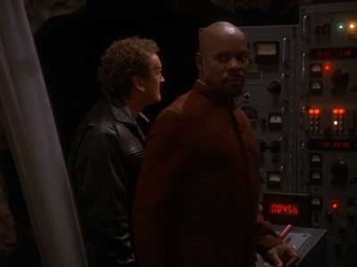 Star Trek: Deep Space Nine Screencaps "Our Man Bashir" (S4:E10)