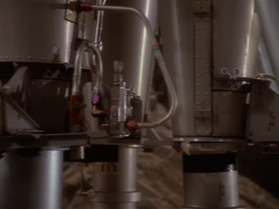 Star Trek: Deep Space Nine Screencaps "Our Man Bashir" (S4:E10)