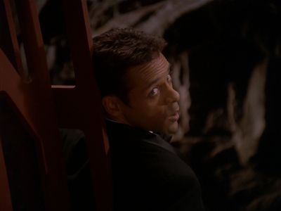 Star Trek: Deep Space Nine Screencaps "Our Man Bashir" (S4:E10)