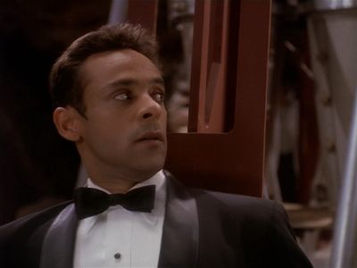 Star Trek: Deep Space Nine Screencaps "Our Man Bashir" (S4:E10)