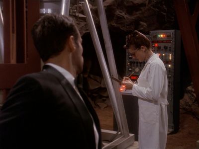Star Trek: Deep Space Nine Screencaps "Our Man Bashir" (S4:E10)