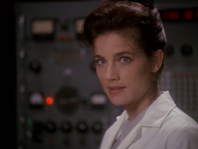 Star Trek: Deep Space Nine Screencaps "Our Man Bashir" (S4:E10)