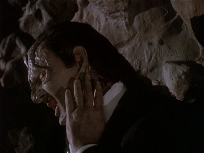 Star Trek: Deep Space Nine Screencaps "Our Man Bashir" (S4:E10)