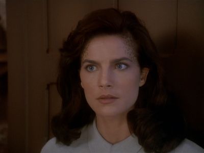 Star Trek: Deep Space Nine Screencaps "Our Man Bashir" (S4:E10)