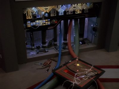 Star Trek: Deep Space Nine Screencaps "Our Man Bashir" (S4:E10)