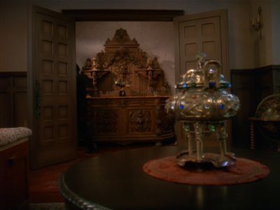 Star Trek: Deep Space Nine Screencaps "Our Man Bashir" (S4:E10)