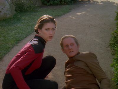 Star Trek: Deep Space Nine Screencaps "Homefront" (S4:E11)