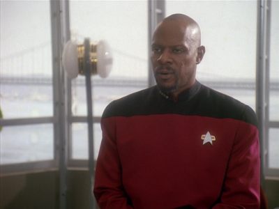Star Trek: Deep Space Nine Screencaps "Paradise Lost" (S4:E12)