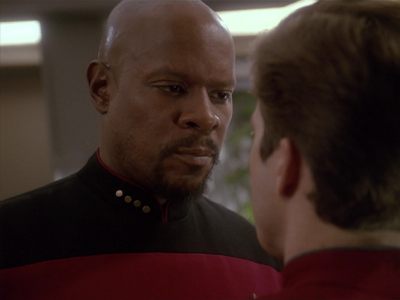 Star Trek: Deep Space Nine Screencaps "Paradise Lost" (S4:E12)