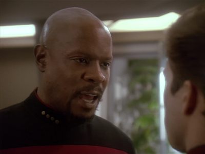 Star Trek: Deep Space Nine Screencaps "Paradise Lost" (S4:E12)