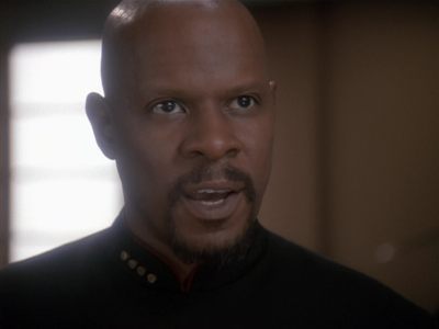 Star Trek: Deep Space Nine Screencaps "Paradise Lost" (S4:E12)