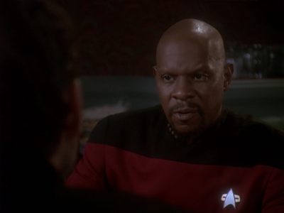 Star Trek: Deep Space Nine Screencaps "Paradise Lost" (S4:E12)