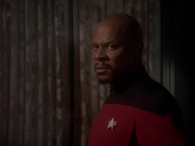 Star Trek: Deep Space Nine Screencaps "Paradise Lost" (S4:E12)