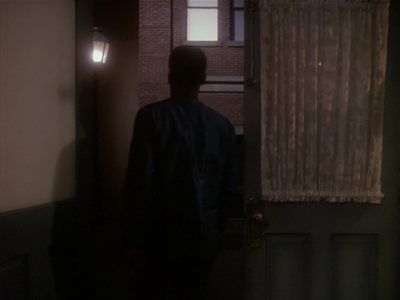 Star Trek: Deep Space Nine Screencaps "Paradise Lost" (S4:E12)