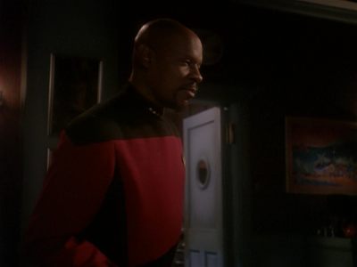 Star Trek: Deep Space Nine Screencaps "Paradise Lost" (S4:E12)