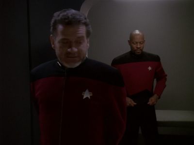 Star Trek: Deep Space Nine Screencaps "Paradise Lost" (S4:E12)