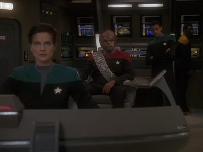 Star Trek: Deep Space Nine Screencaps "Paradise Lost" (S4:E12)