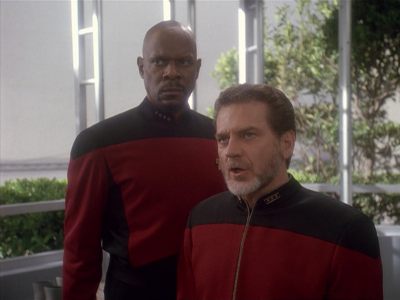 Star Trek: Deep Space Nine Screencaps "Paradise Lost" (S4:E12)