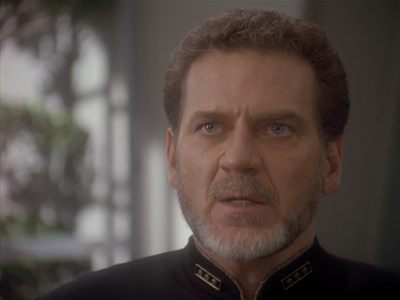 Star Trek: Deep Space Nine Screencaps "Paradise Lost" (S4:E12)