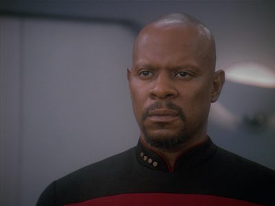 Star Trek: Deep Space Nine Screencaps "Paradise Lost" (S4:E12)