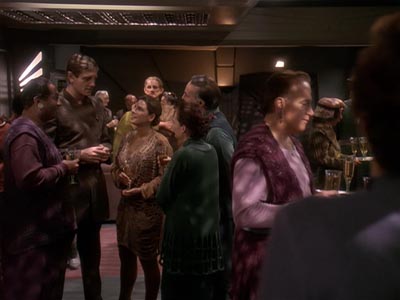 Star Trek: Deep Space Nine Screencaps "Crossfire" (S4:E13)