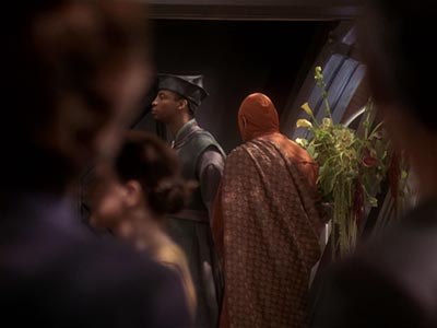 Star Trek: Deep Space Nine Screencaps "Crossfire" (S4:E13)