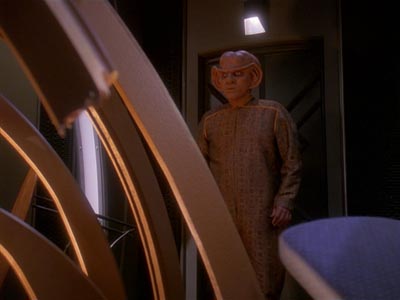 Star Trek: Deep Space Nine Screencaps "Crossfire" (S4:E13)