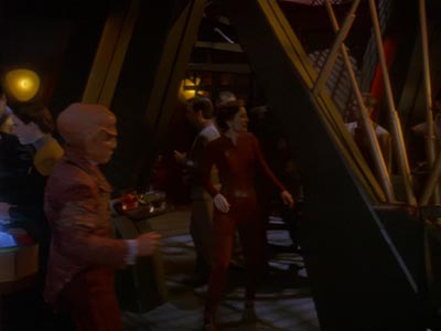 Star Trek: Deep Space Nine Screencaps "Crossfire" (S4:E13)