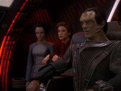 Star Trek: Deep Space Nine Screencaps "Return to Grace" (S4:E14)