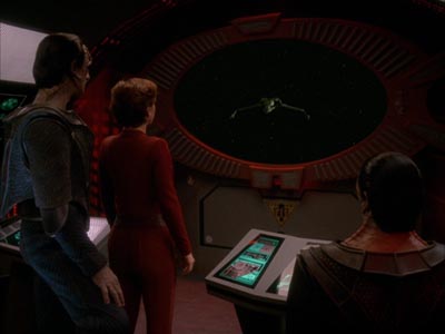 Star Trek: Deep Space Nine Screencaps "Return to Grace" (S4:E14)