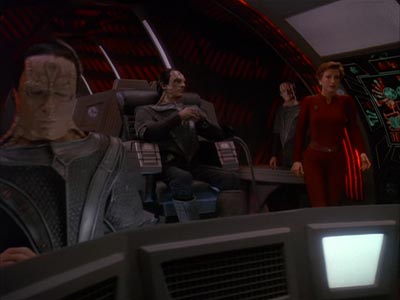 Star Trek: Deep Space Nine Screencaps "Return to Grace" (S4:E14)