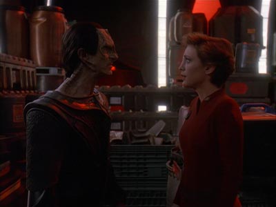 Star Trek: Deep Space Nine Screencaps "Return to Grace" (S4:E14)