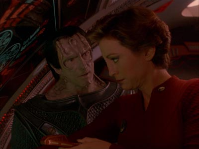 Star Trek: Deep Space Nine Screencaps "Return to Grace" (S4:E14)