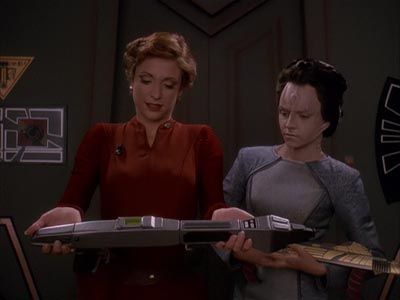 Star Trek: Deep Space Nine Screencaps "Return to Grace" (S4:E14)
