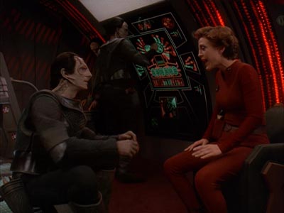 Star Trek: Deep Space Nine Screencaps "Return to Grace" (S4:E14)