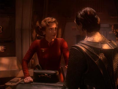 Star Trek: Deep Space Nine Screencaps "Return to Grace" (S4:E14)