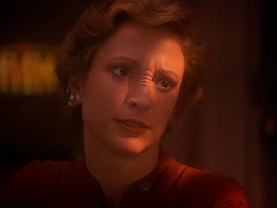 Star Trek: Deep Space Nine Screencaps "Return to Grace" (S4:E14)