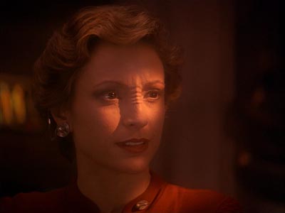 Star Trek: Deep Space Nine Screencaps "Return to Grace" (S4:E14)