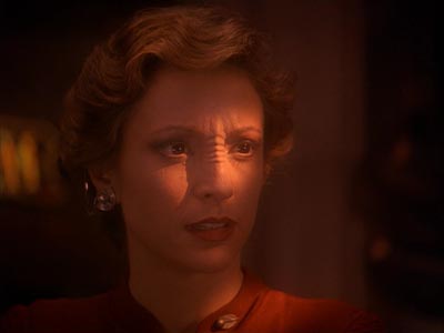 Star Trek: Deep Space Nine Screencaps "Return to Grace" (S4:E14)
