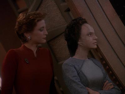 Star Trek: Deep Space Nine Screencaps "Return to Grace" (S4:E14)
