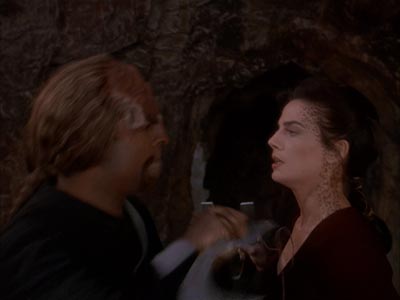 Star Trek: Deep Space Nine Screencaps "The Sons of Mogh" (S4:E15)