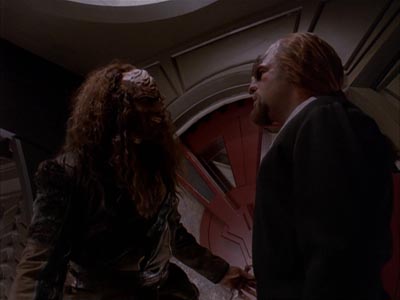 Star Trek: Deep Space Nine Screencaps "The Sons of Mogh" (S4:E15)