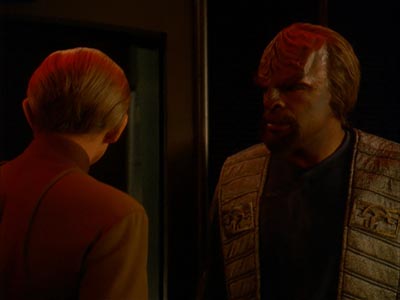 Star Trek: Deep Space Nine Screencaps "The Sons of Mogh" (S4:E15)