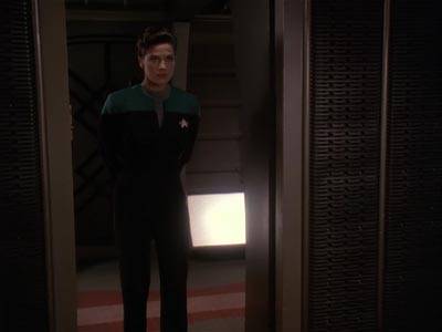 Star Trek: Deep Space Nine Screencaps "The Sons of Mogh" (S4:E15)