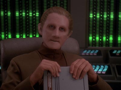 Star Trek: Deep Space Nine Screencaps "The Sons of Mogh" (S4:E15)
