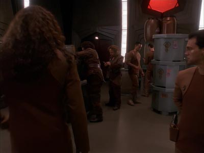 Star Trek: Deep Space Nine Screencaps "The Sons of Mogh" (S4:E15)