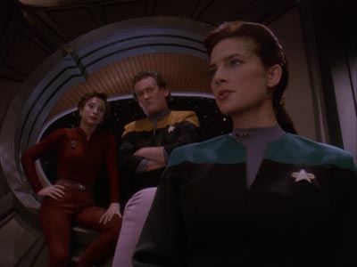 Star Trek: Deep Space Nine Screencaps "The Sons of Mogh" (S4:E15)